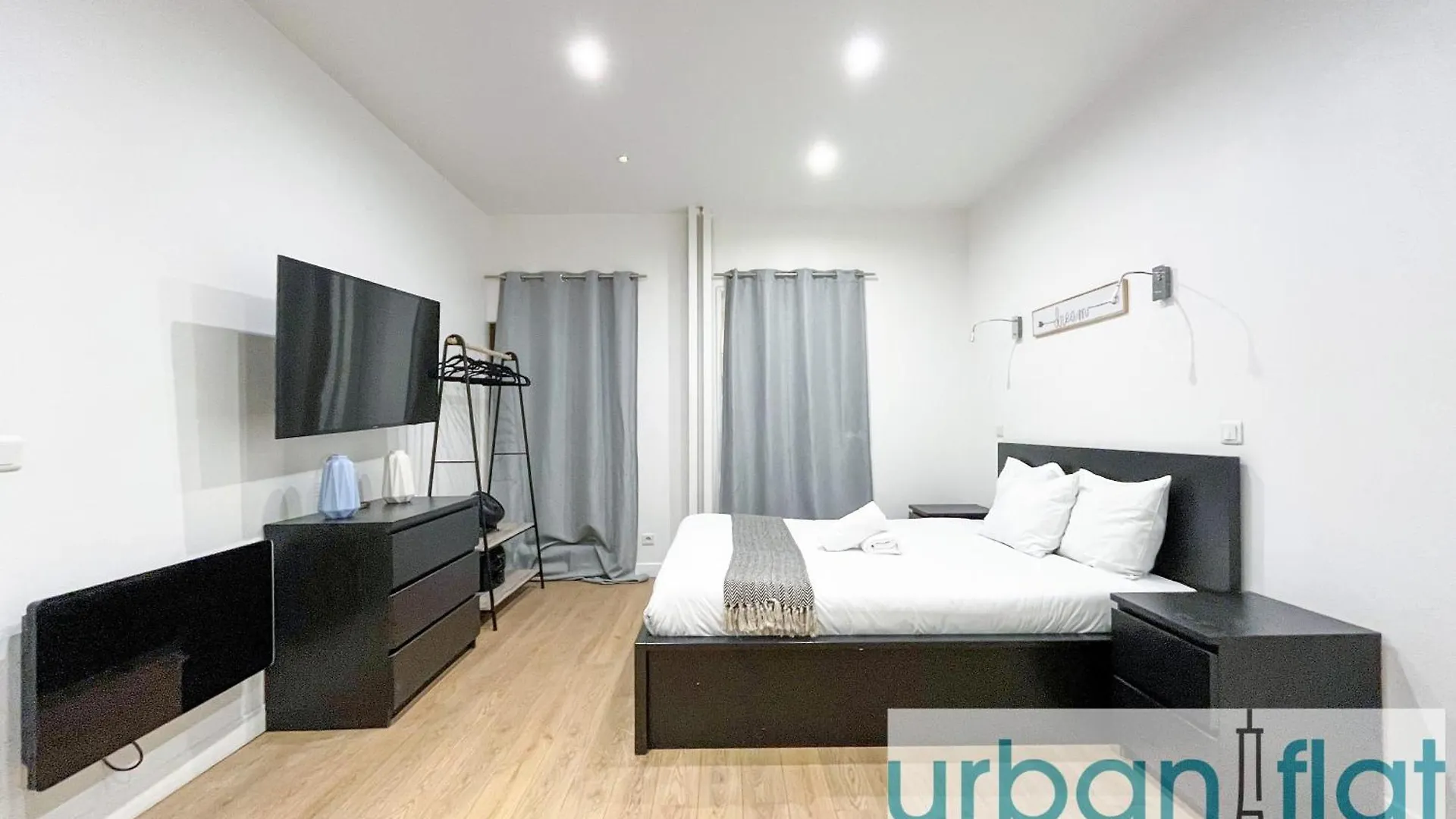 Lejlighed Urban Flat 52 - Charming 2 Bdr Flat In Center Of *