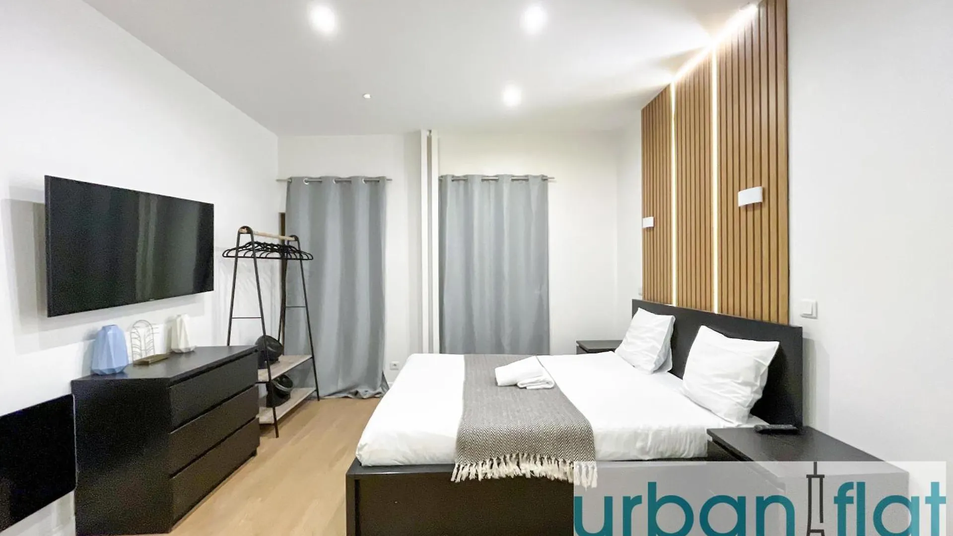 Apartment Urban Flat 52 - Charming 2 Bdr Flat In Center Of *